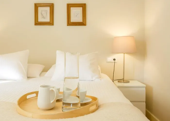 Diseno Y Confort Junto A La Catedral Apartamento Cádis