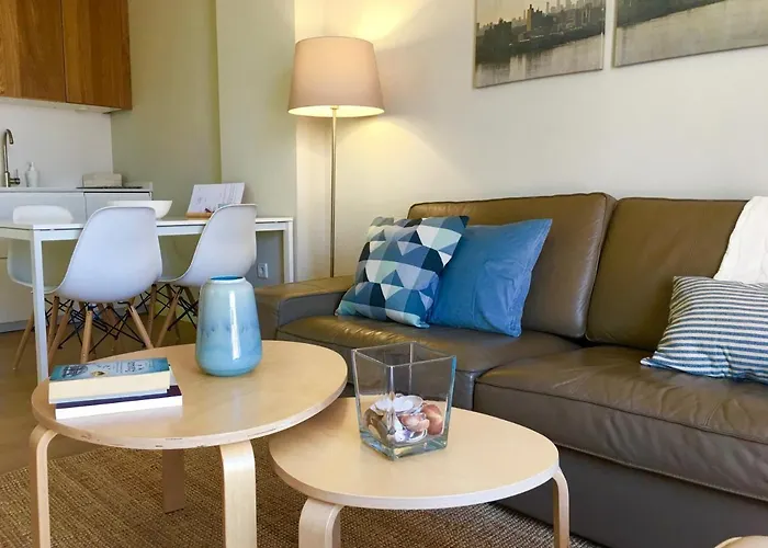 Diseno Y Confort Junto A La Catedral Cádis